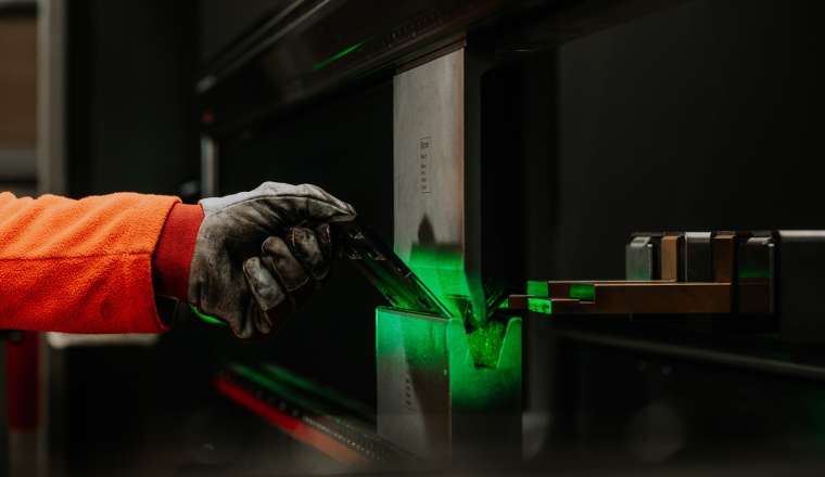 Sheet metal bending